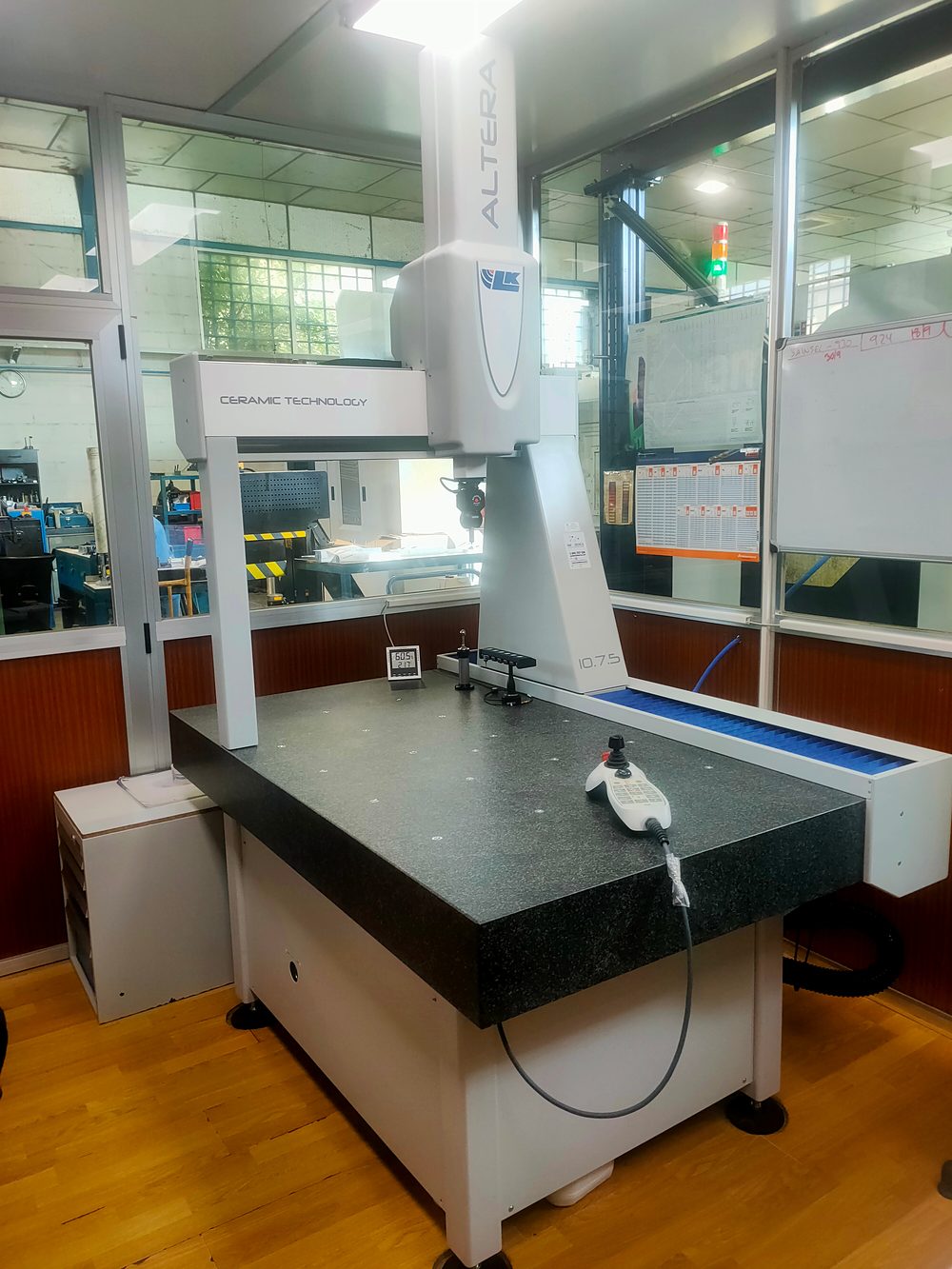 Máquina de medición por coordenadas LK Altera 10.7.5